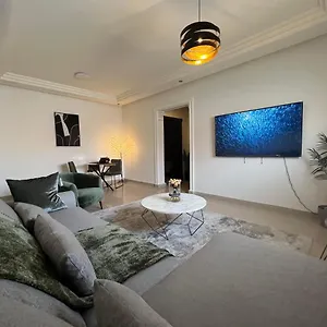 عائلية قريبه من موسم الرياض